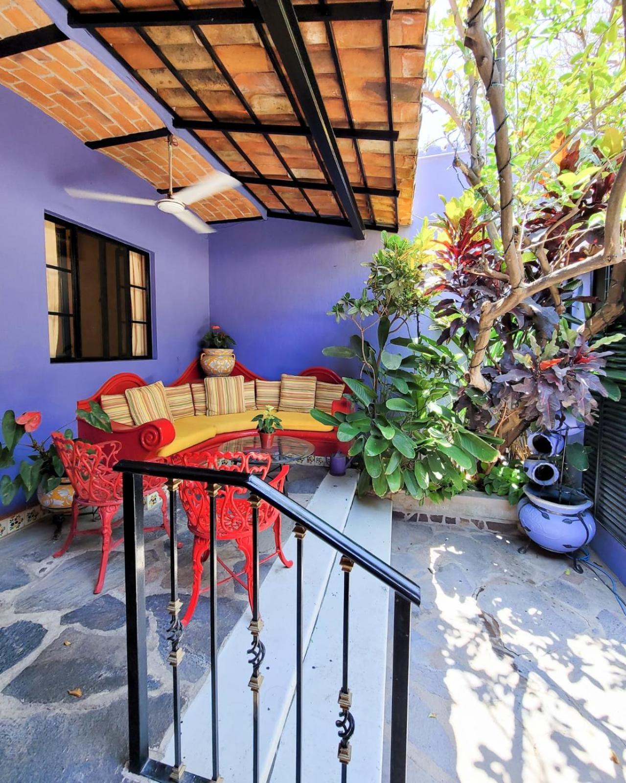 Estrellita'S Bed & Breakfast Ajijic Exterior photo