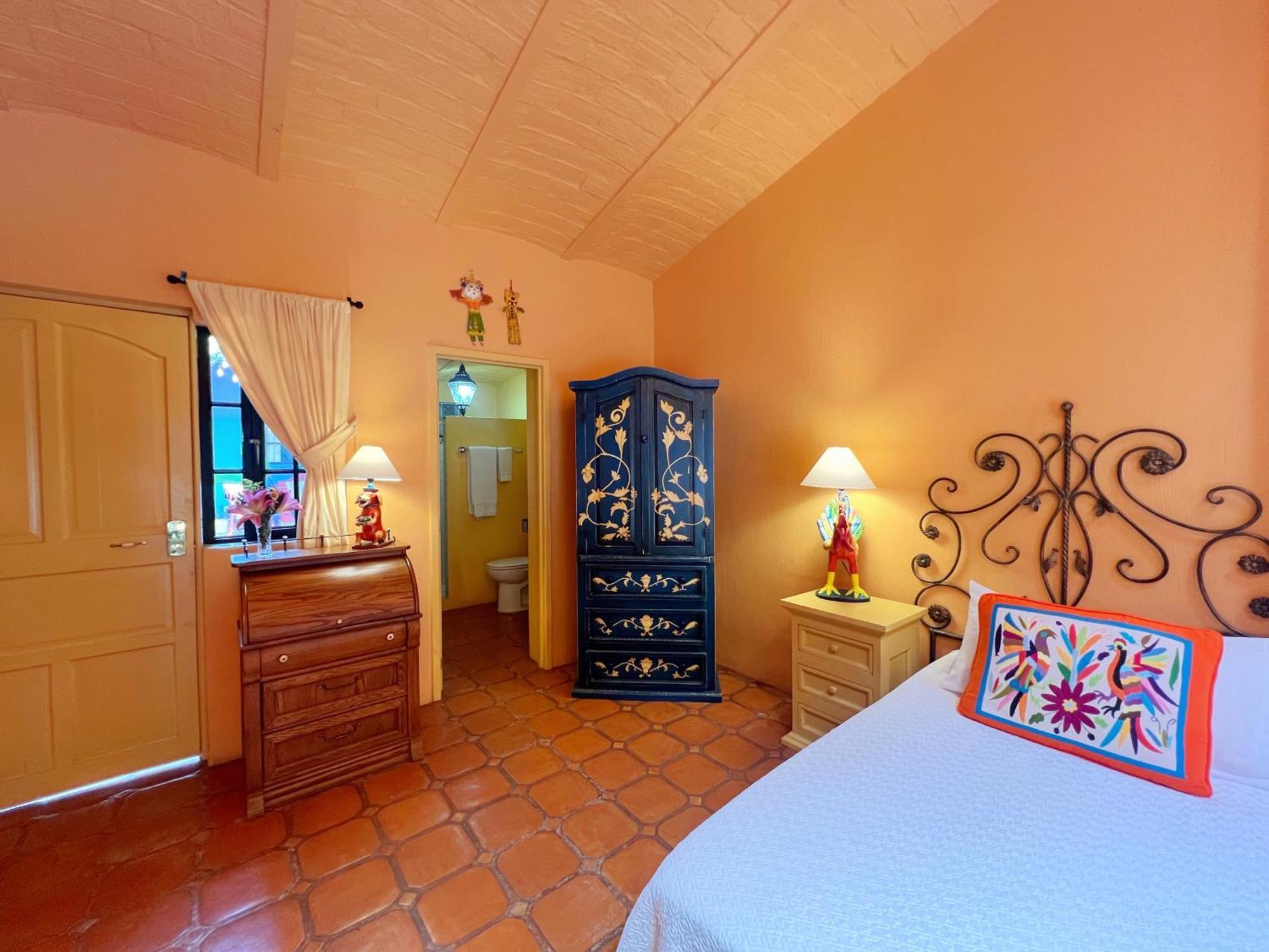 Estrellita'S Bed & Breakfast Ajijic Exterior photo