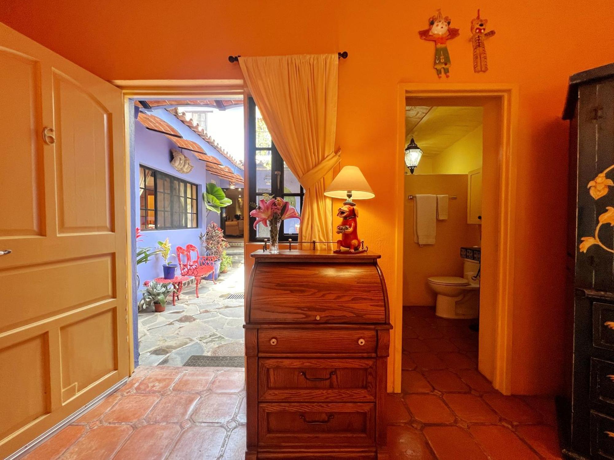 Estrellita'S Bed & Breakfast Ajijic Exterior photo